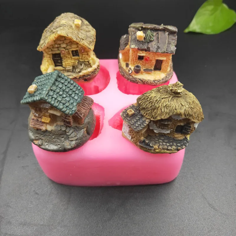 

B-3096 Creative 4 Cavities House Shape Ice Mold DIY Handmade Pudding Candy Chocolate Candle Mould, Random color