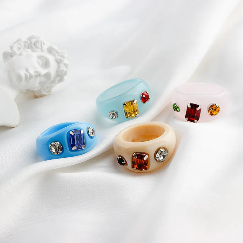 

Design retro acrylic diamond-studded colorful fashionable ring feeling candy color sweet ring, Colourful