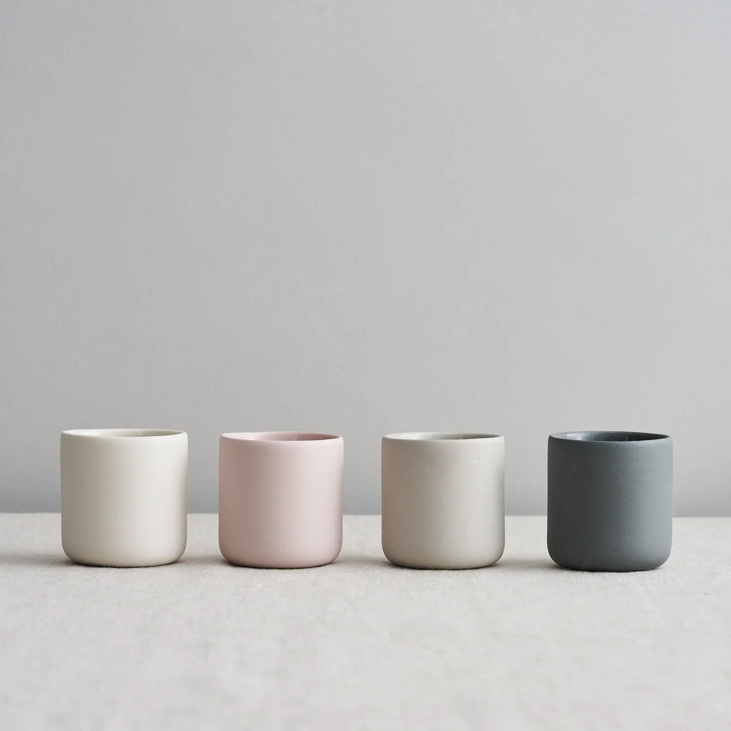 wholesale matte multi-colored wedding home decor candle cup container ceramic empty candle jars without lid .jpg
