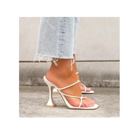 

Summer new large size spot thin with fashion square head high heels one-line slippers woman