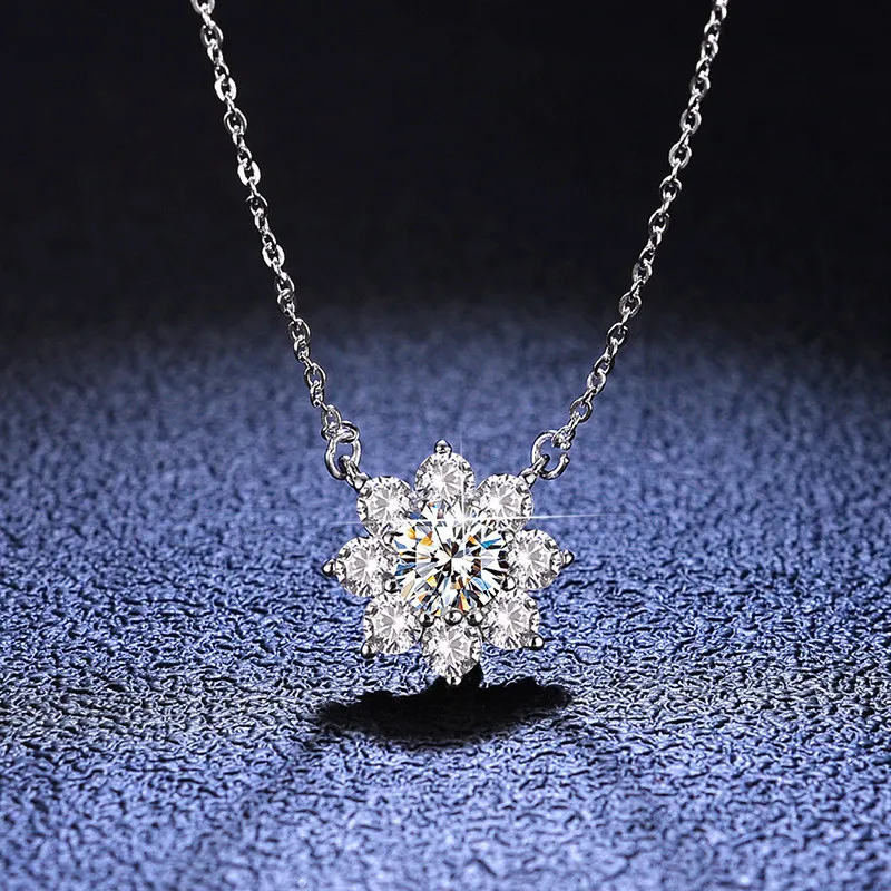 

Silver 925 Original Diamond Test Past Brilliant Cut 1 Carat D Color Moissanite Snowflake White Gemstone Pendant Necklace Chain