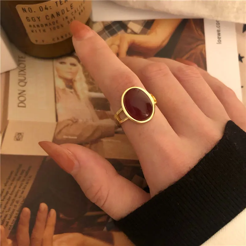 

Luxury Vintage French Style Red Agate Ruby Ring Women Gemstone Opening Finger Ring for Cocktail Party