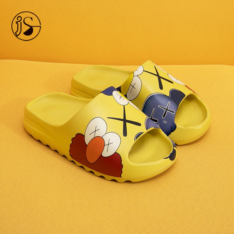 

Women's fashion brand customization Beach slippers Slides Slippers, Picture