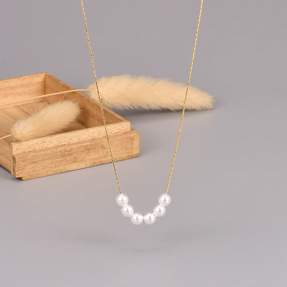 

Women Party Jewelry Natural Freshwater Pearl Necklace French Elegant Style Gold Titanium Steel Pearl Choker Necklace
