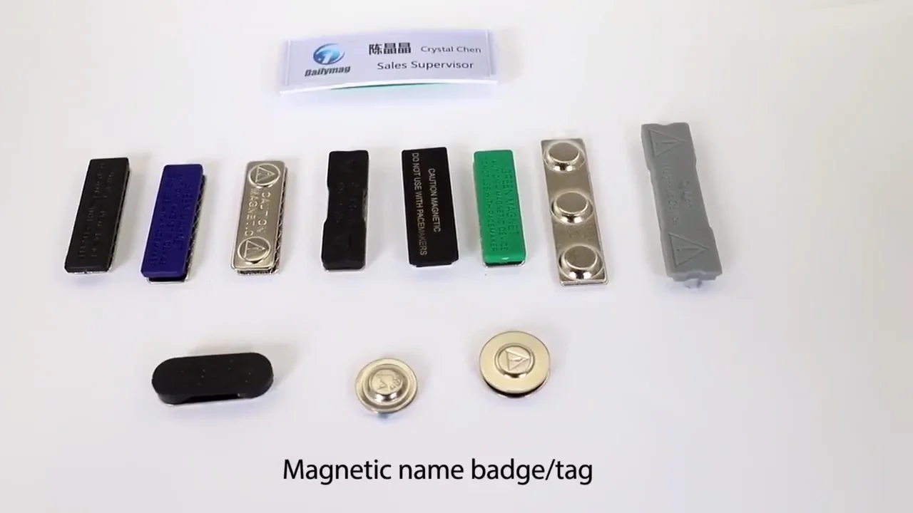 Магнит Caution Magnetic. Значки с магнитным держателем. Значок с магнитным креплением. Полимерная значки с магнитным держателем. Магнит бирка