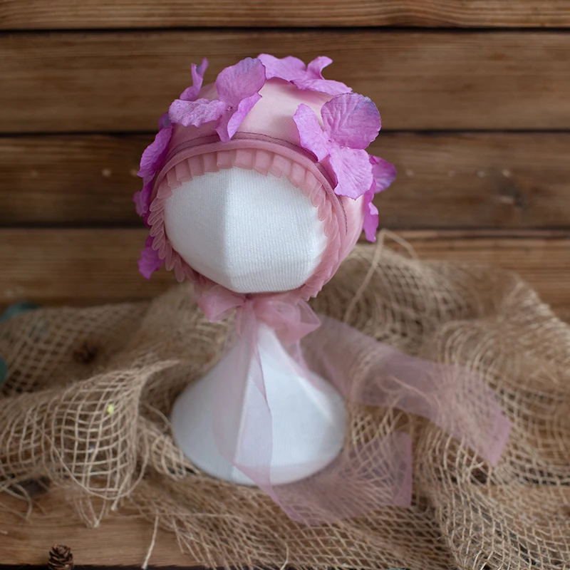 

Factory Supplier 0-3 months Fashion Hand-hooked Baby Bonnet Photography Prop in Stock