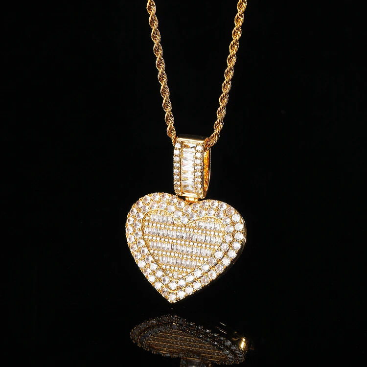 

2021 New hiphop Custom Gold CZ Diamond copper Open Heart Locket Photo Frame Pendant Necklace, Gold ,silver