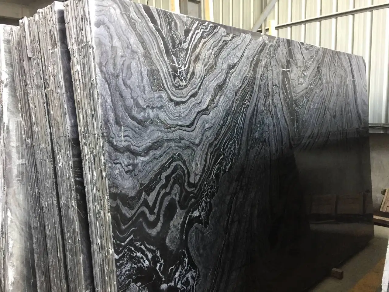 деревянный мрамор