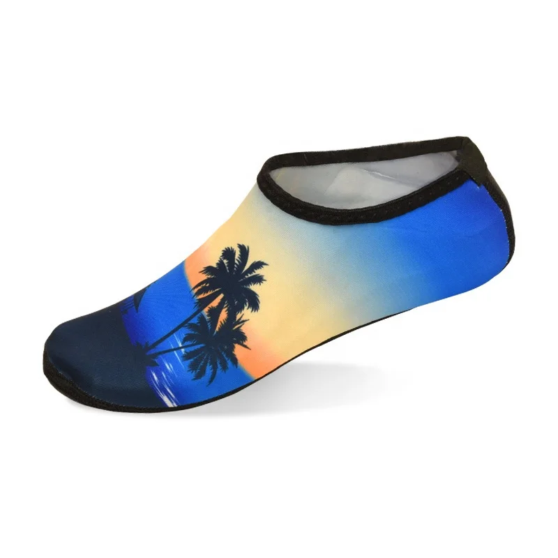 

Hot Sales Men Women Hiking Waterproof Diving Beach Walking Water Sports Shoes Barefoot Quick Dry Breathable Beach Shoes, As pictures