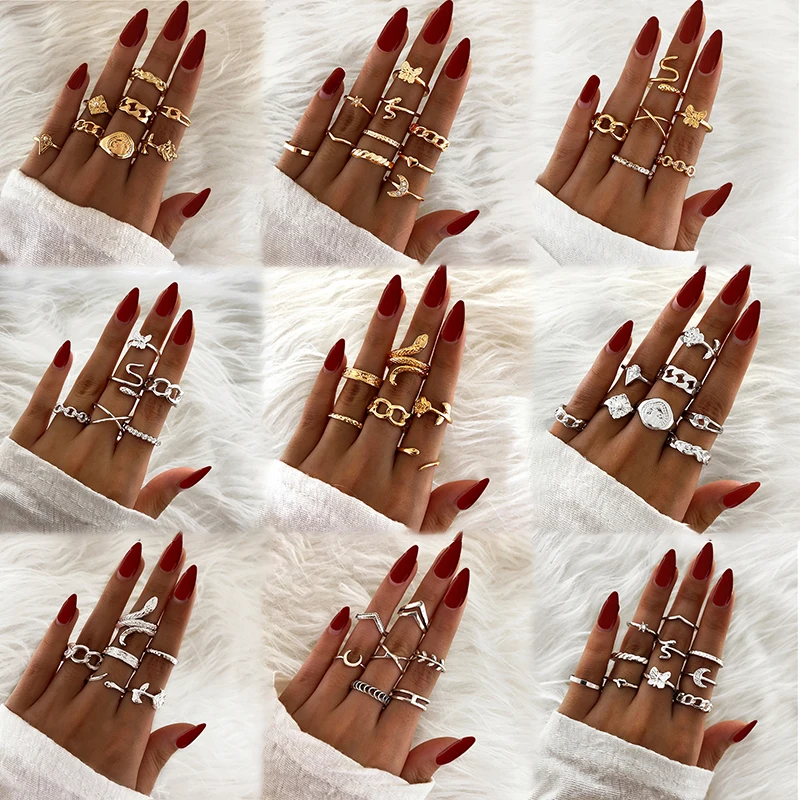 

Bohemian Gold Chain Rings Set For Women Fashion Boho Coin Snake Moon Rings for Female Jewelry 2022