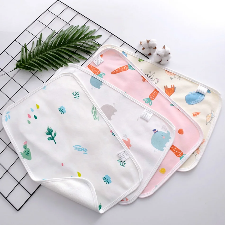 

Infant and young children's changing mat waterproof and washable breathable baby play mat newborn child size leakproof mattress