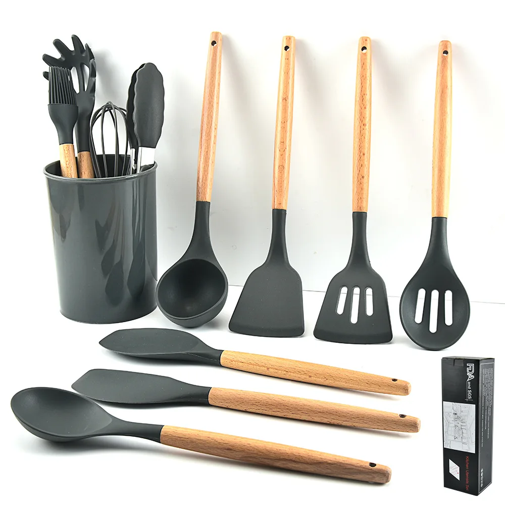 

Amazon Hot Sale Heat Resistant Flexible Wooden Kitchen Utensil Accessories Silicone Spatula