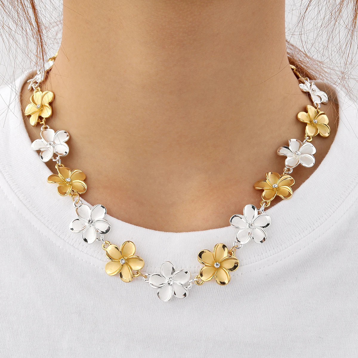 

Vinstyle Jewelry hawaiian style gold and silver plated flower choker necklace