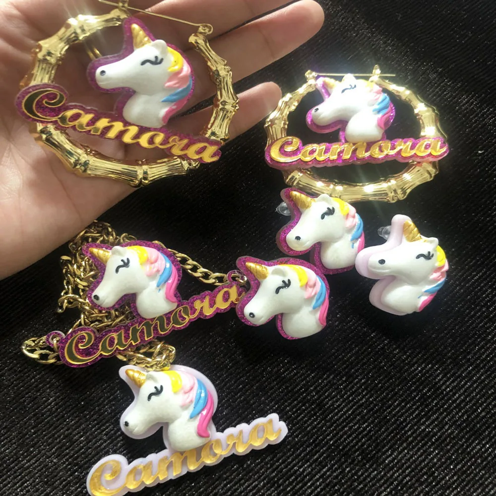 

Personalized Unicorn Name Necklace Custom Cartoon Necklace