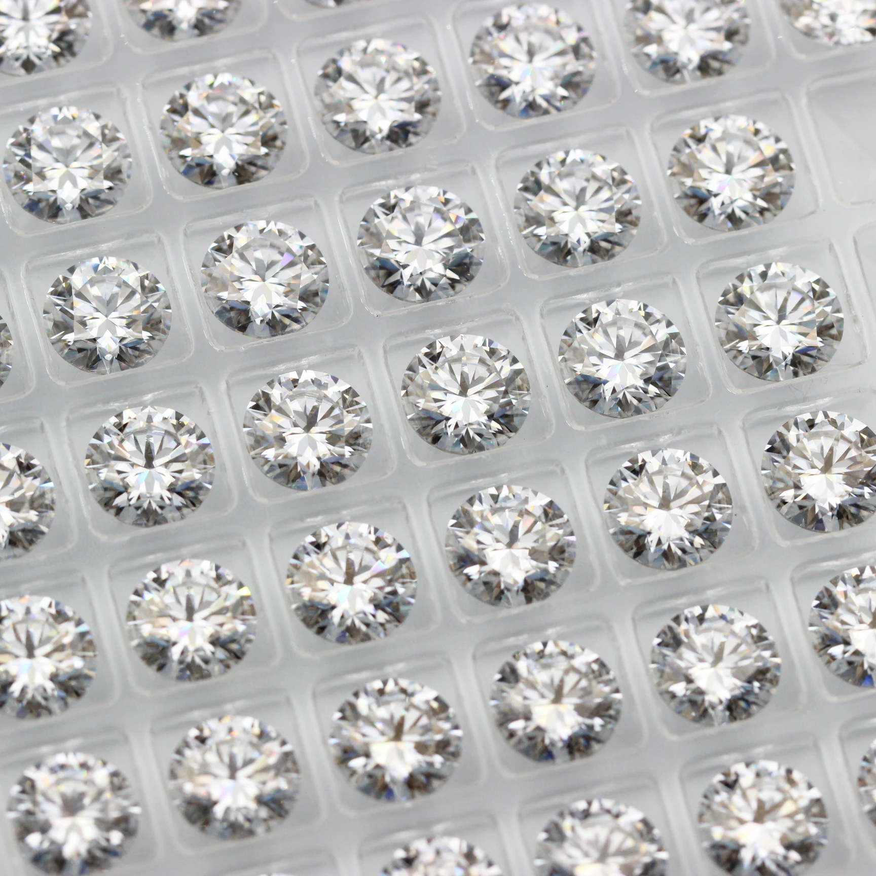 

Wholesale Price 6.5mm-10mm Round loose stones with GRA Certificate DEF Color White VVS moissanite diamond