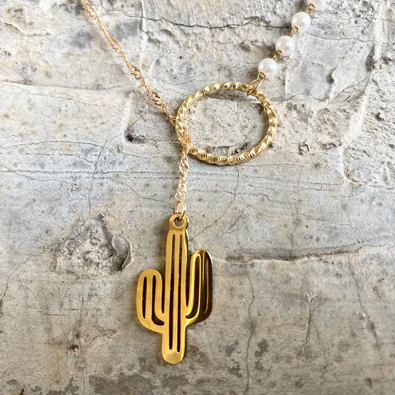 

Western Cactus Pendant Necklace Cross Feather Imitation Pearl Necklace Personality Fashion Asymmetrical Stitching Jewelry, Gold