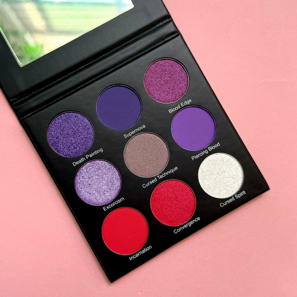Long Lasting Custom Logo Eye Shadow Matte Nude Shimmer Makeup Pallet High Pigmented Waterproof Private Label Eyeshadow Palette
