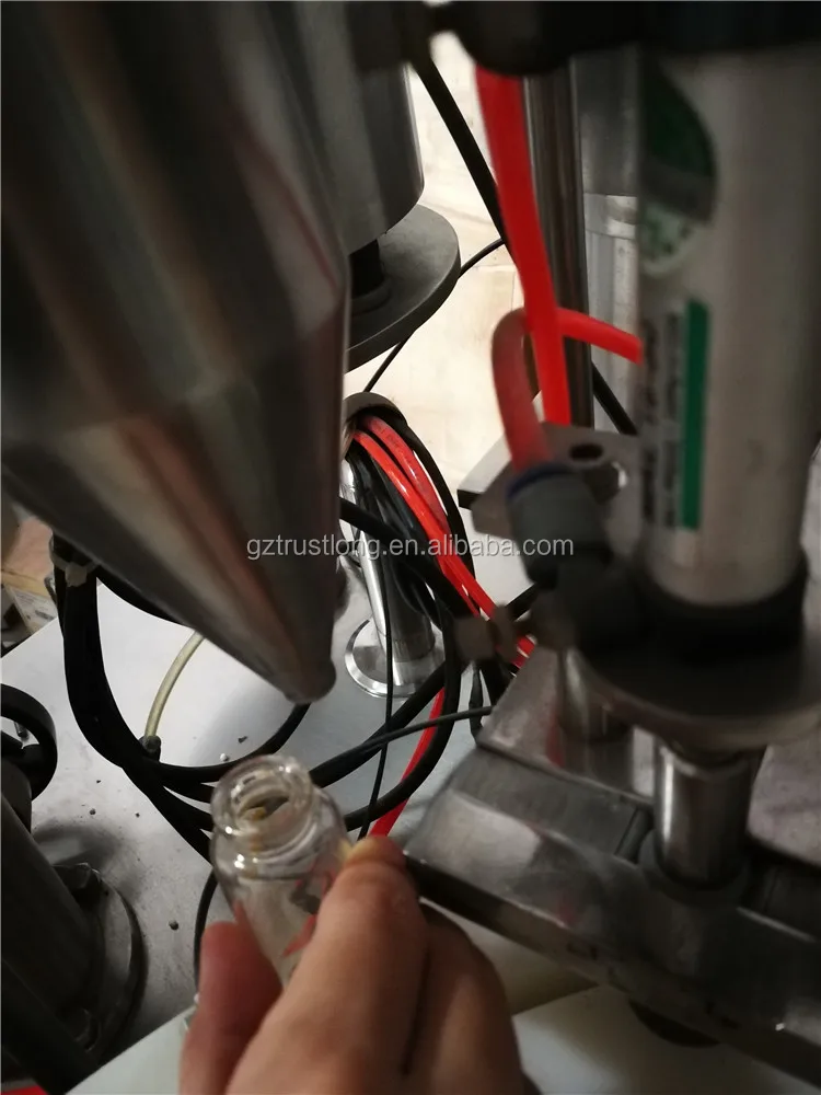 small powder filler24