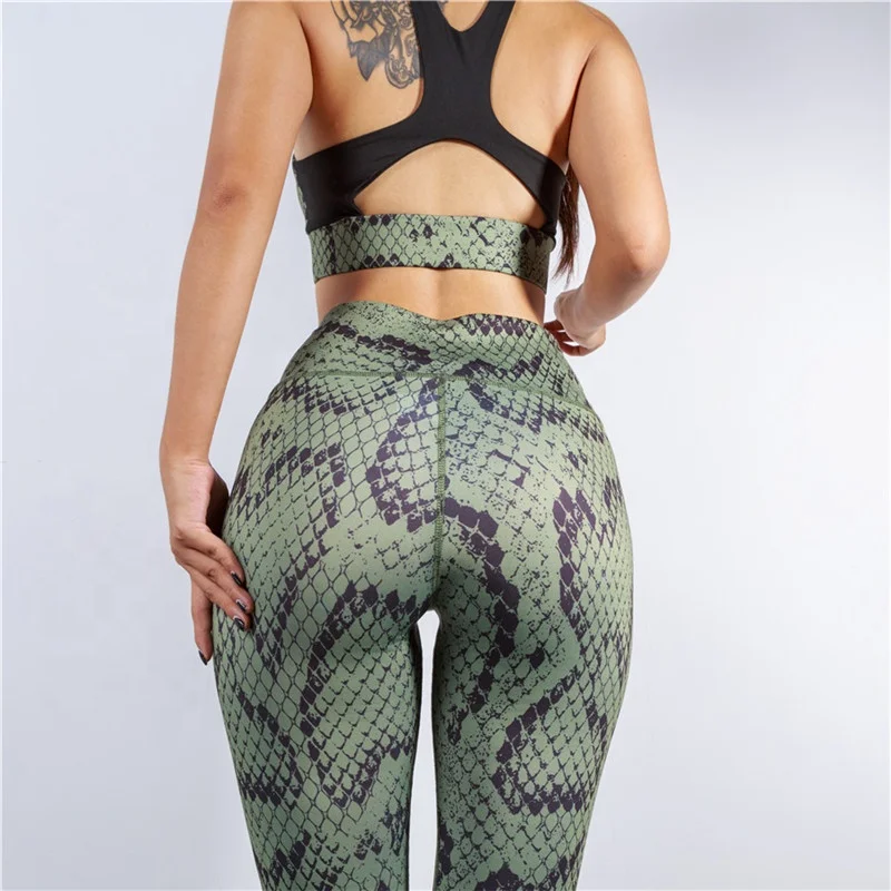 

2020 fitness apparel women Serpentine printed Clothing Sports Top And High Waisted Workout Leggings Yoga Set