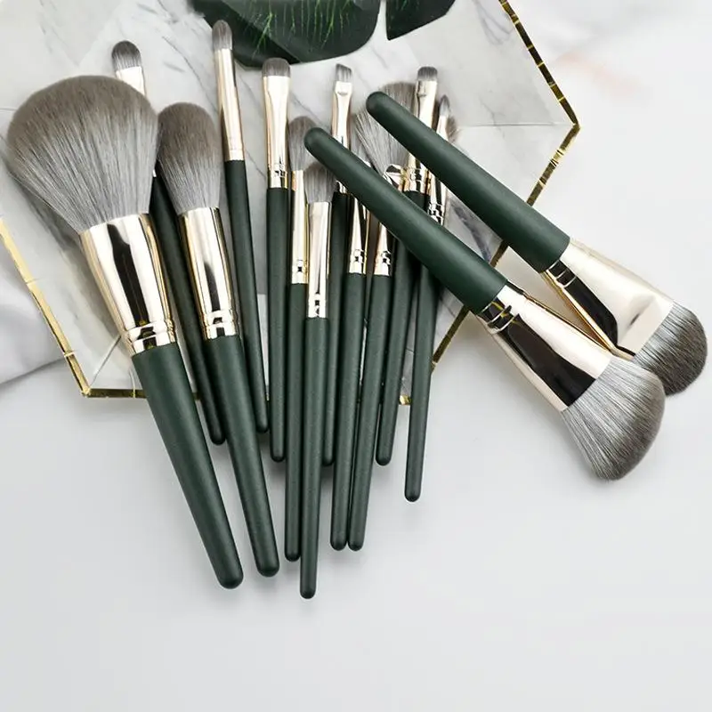 

Factory Wholesale High Quality 14pcs Green Luxury Professional Makeup Brush Set Soft Synthetic Hair Wood Handle Make Up Brushes