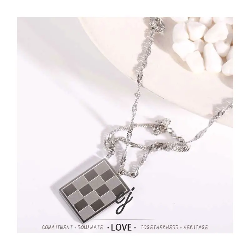 Carline Stainless Steel Fashion Fine Wholesale Stainless Steel Minimalist PVD Gold Plated Pendant Design Necklace