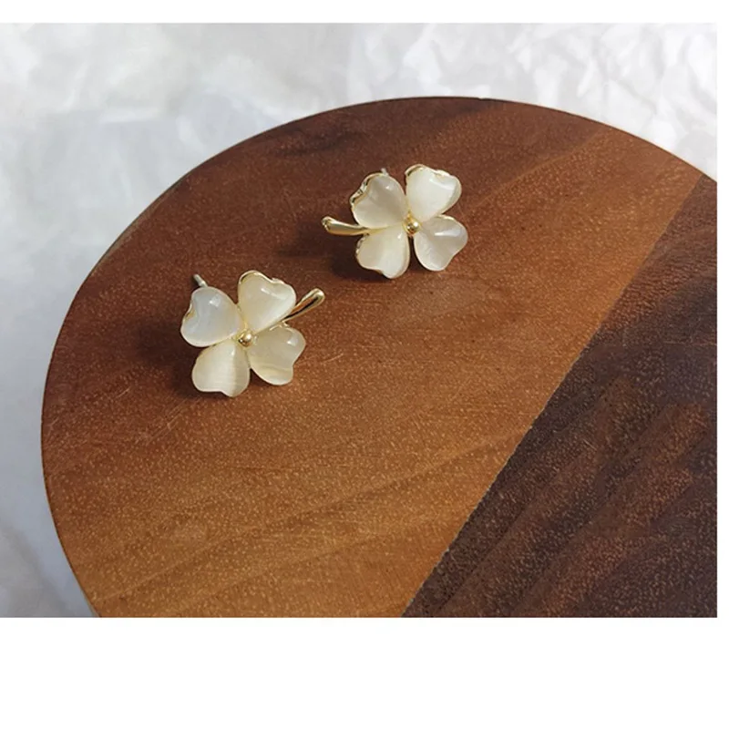 

fashion jewelry trendy crystal small flower earings