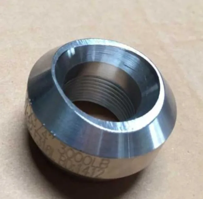 butt welded ASTM A234 WP11 alloy steel pipe fittings weldolet for pipe joint