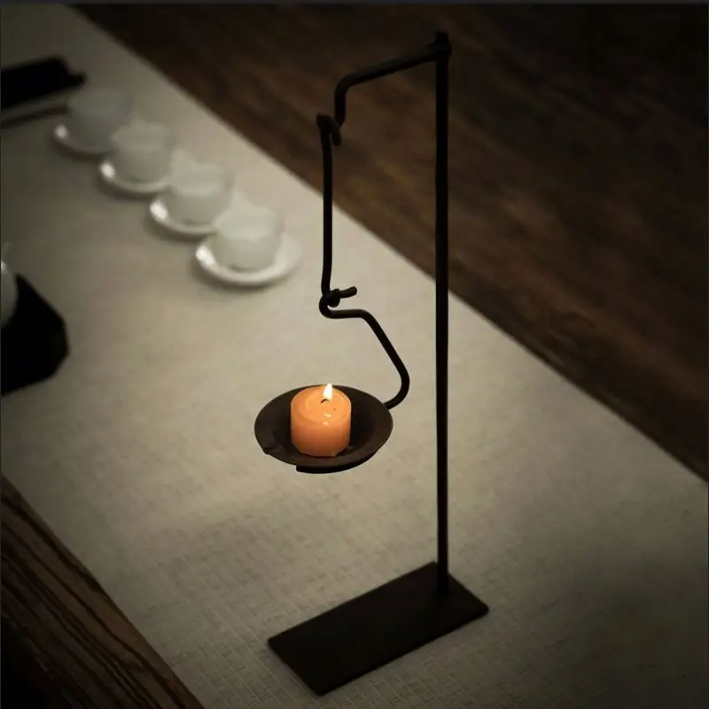 

New Chinese retro nostalgic handmade forged iron candle holder