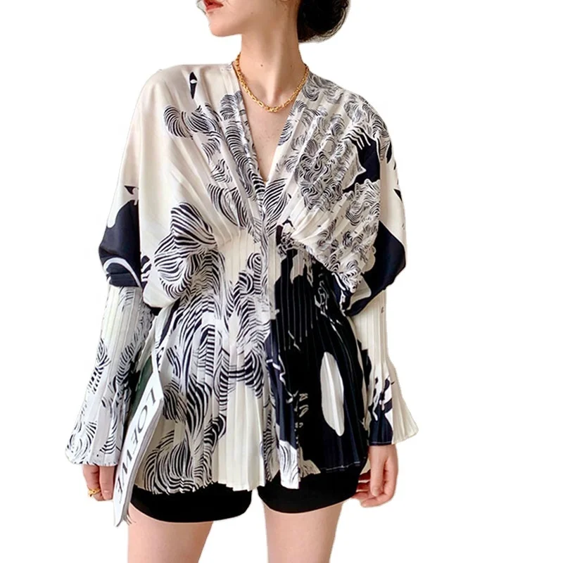 

CHICEVER Elegant Ladies Shirt V Neck Flare Long Sleeve High Waist Pleated Blouses For Female Clothes Fashion