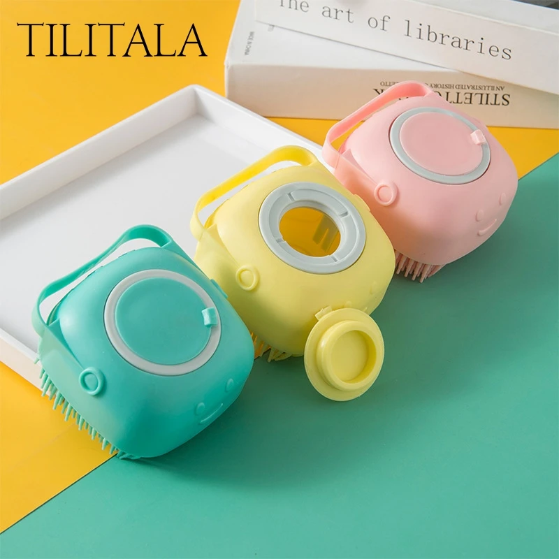 

Wholesale Portable Shower Massage Silicone Rubber Dog Brush Cleaning Washing Pet Shower Brushes