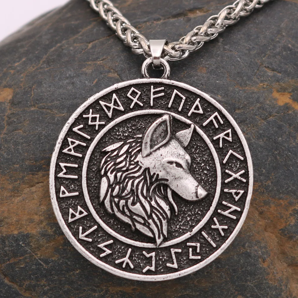 

Vintage Nordic Viking Rune Wolf Head Necklace for Man Women Jewelry