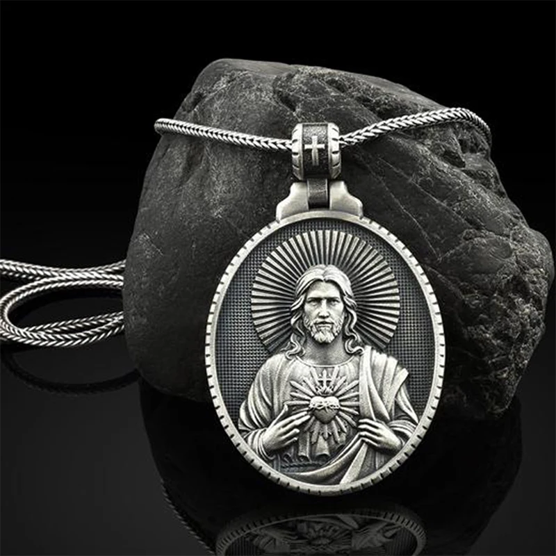 

Punk Halo Heart Saint Jesus Pendant Necklaces Catholicism Christian Religion Unisex Jewelry