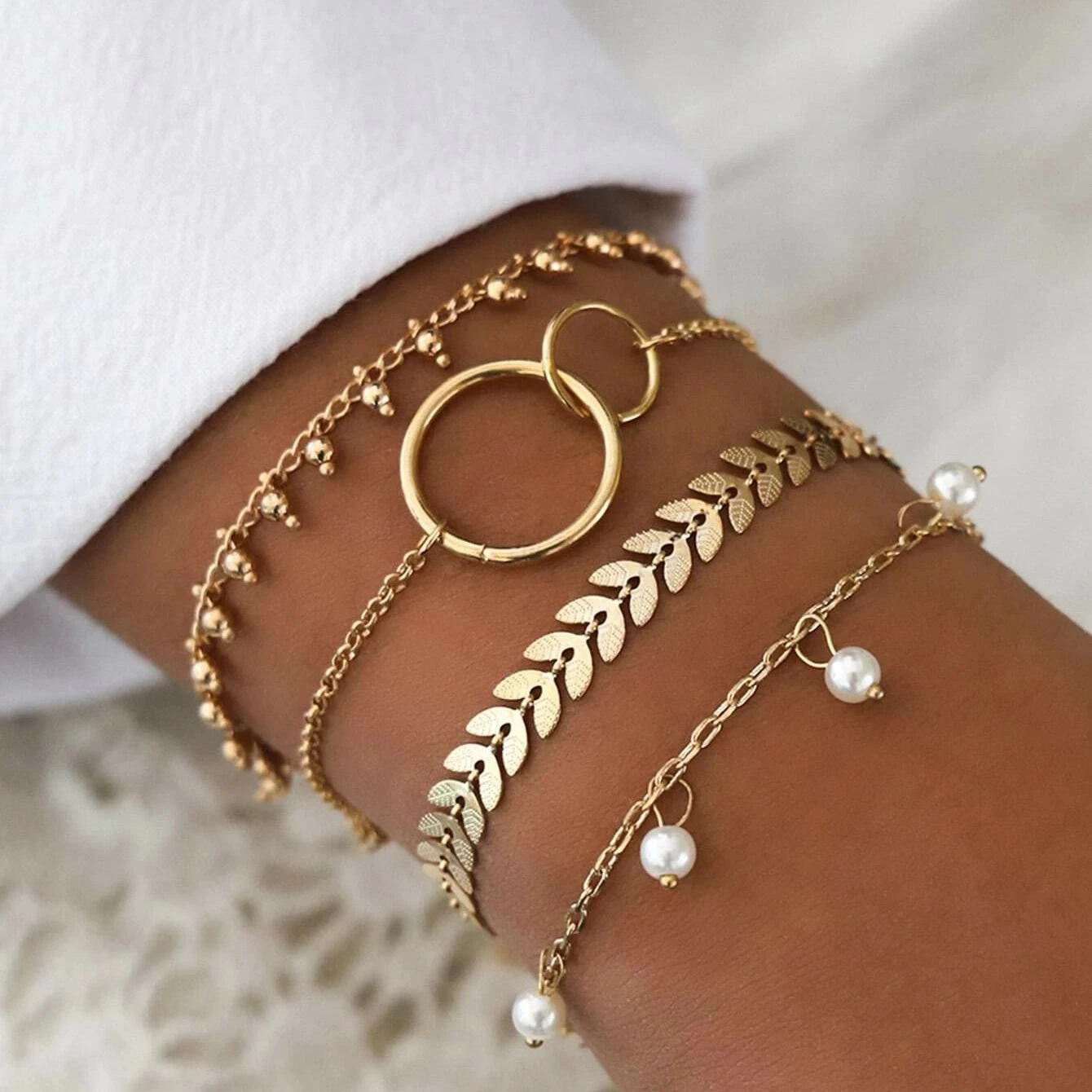 

4pcs/set Fashion Gold Plated Multilayer Pearl Bracelet 2021