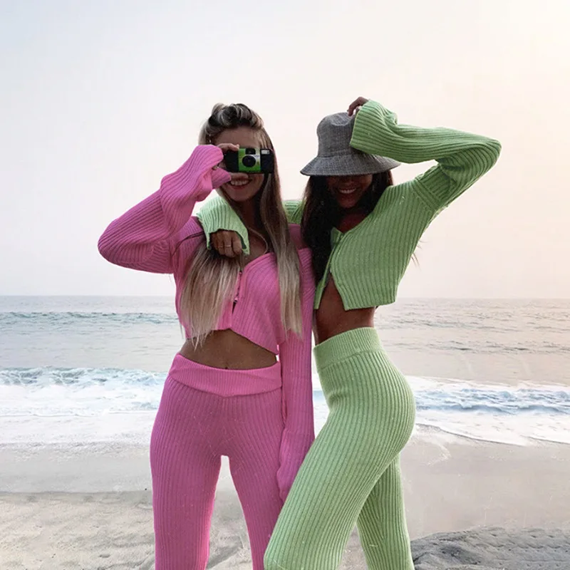 

New Design Neon Breathable Zipper Long Sleeve High Waist Solid sweat absorption Activewear Female workout suits