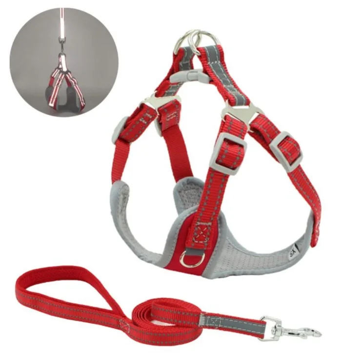 

Wholesale Reflective Oxford Material No-Pull No Choke Adjustable Breathable Dog Harness Leash Set