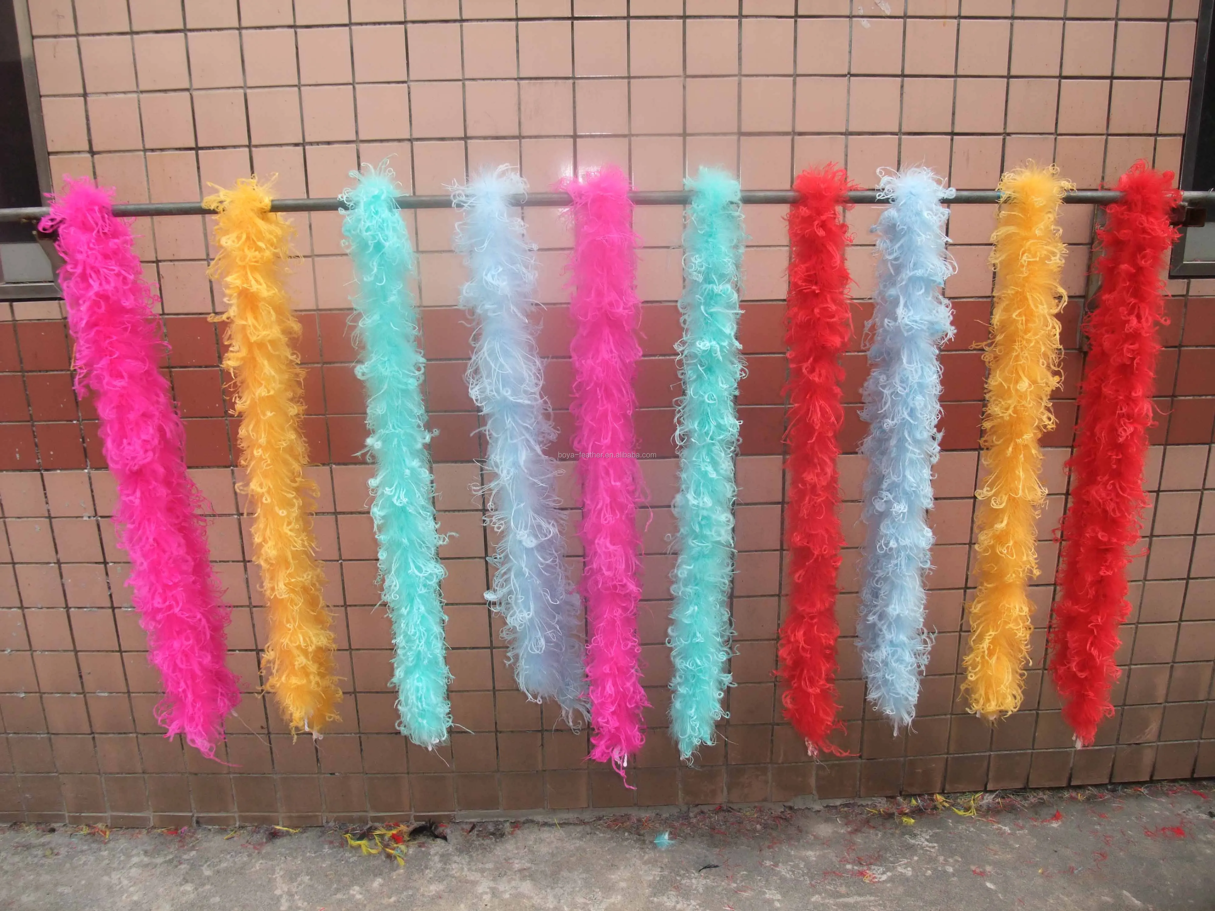 BY-CO085 Curly Ostrich feather boas