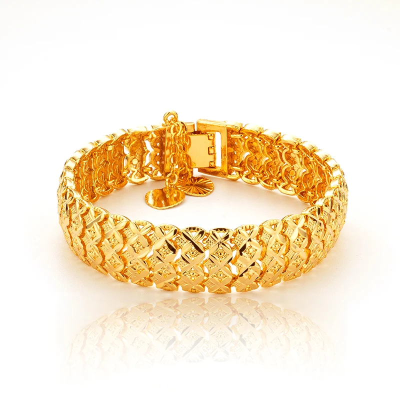 

china Portable hot sale and good quality bracelet for ladies luxury bracelet in 2022 New Year style