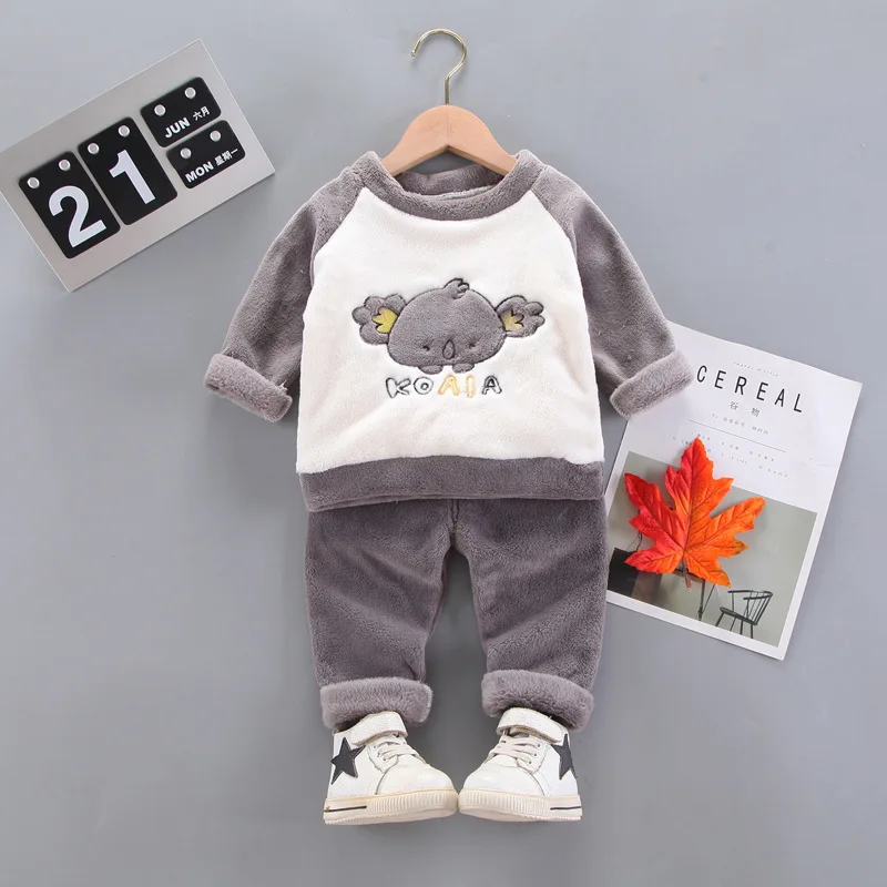 

Kids New Fashioned Clothes Boy's Girl Flannel 2pc winter clothing set, Picture