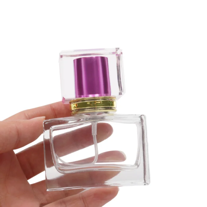 

30ml flat square transparent glass perfume bottle spray sub packed cosmetics empty bottle