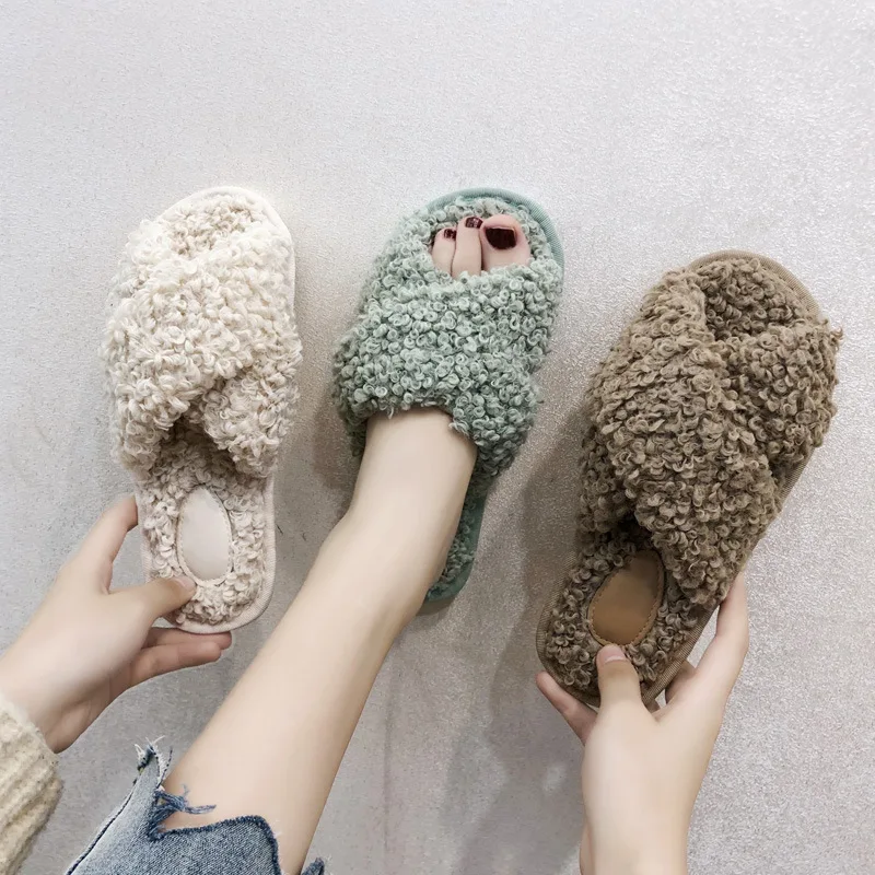 

Fashion Curly Fur Bedroom Slippers Cute Home Slides Slippers For Women