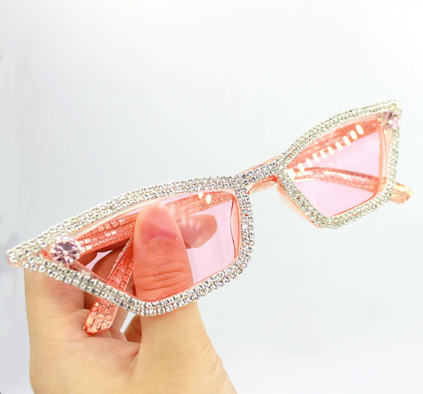 

Hot Fashion Ladies Sunglasses Cat Eye Diamond Sun Glasses Trend Retro Women's Sunglasses Oculos Feminino Rhinestone Eyewear, Picture