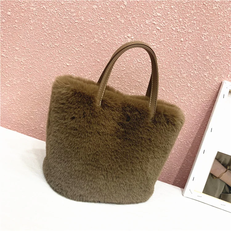 

New fashion ladies faux fur handbag cute plush large capacity faux rabbit fur messenger bags purses, Picture