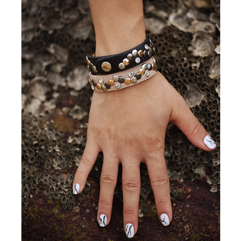 

Street Style American Crystal PU Leather Bracelet Wristband Hip Hops Punk Leather Rivet Bracelet Unisex
