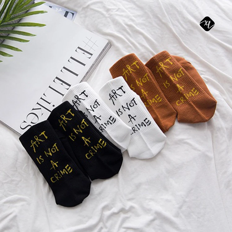 

Wholesale fashion design art solid color cotton crew custom logo letter socks, Custom color