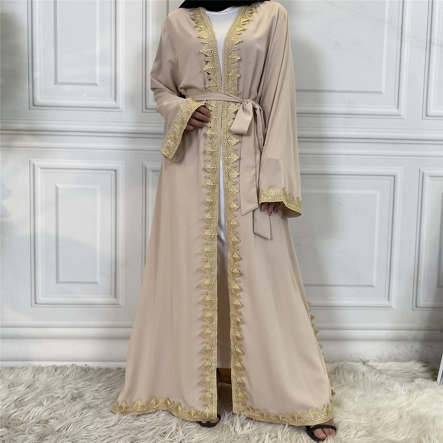 

Premium Quality Gold Lace Border Open Abaya Side Split Abaya Kimono with Golden Featuring Embroidery Accessories, Black,beige, purple,brown, gray,green