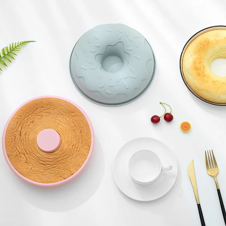 

Donut Silicone Mousse Cake Mold DIY Baking Mold French Dessert Chiffon Baking Pan Cake Grinding Tool