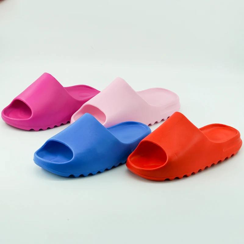 

Original High Quality Unisex Custom Logo Eva Ladies men's Slippers Home Non-slip Thick Sole yeezy Slides Women's Slippers