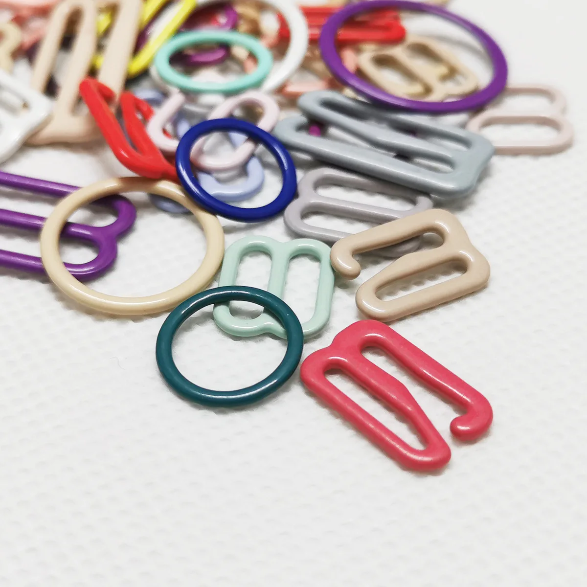 

Customized Colorful adjustable sliding buckle for swimwear and bra, White,black or other dyed color