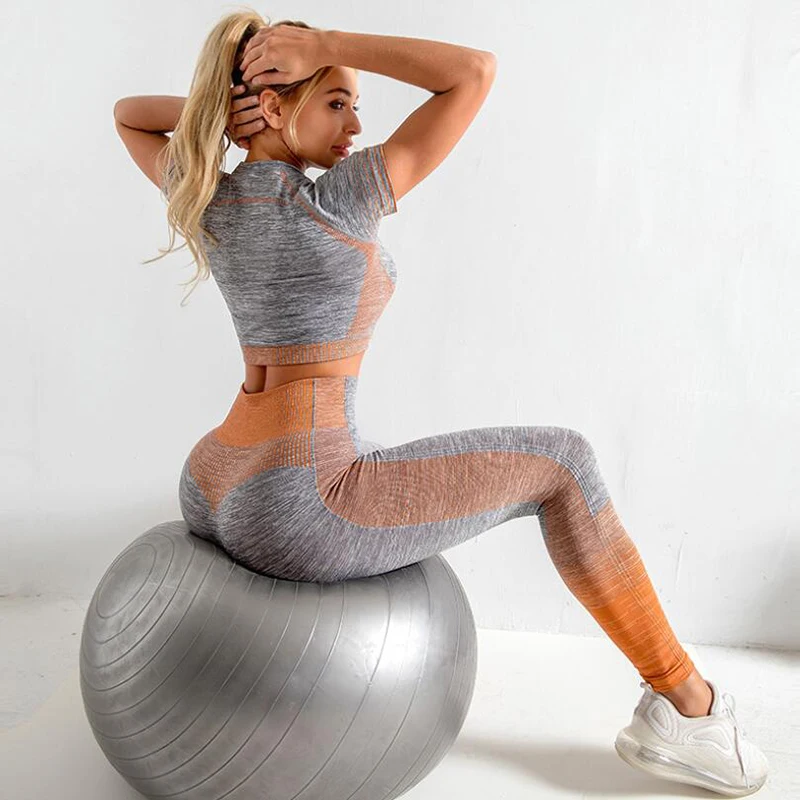 

Factory sale custom medium support sport bra set 3 pieces breathable fitness women yoga short set, Same as picture shows