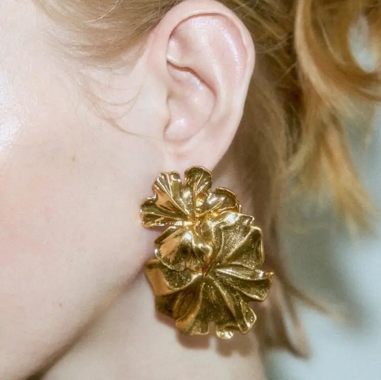 

ZA New Metal Geometry Flower stud Earrings Women Classic Vintage Dangle Earrings Banquet Jewelry Accessories Earrings for Women